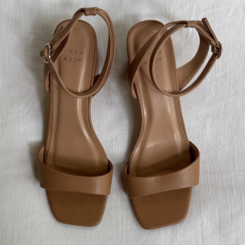 A New Day Women's Tan Heeled Sandals